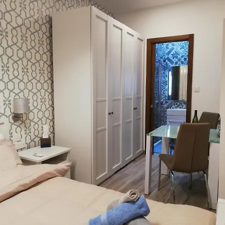 Studio Mediterraneo فاليتا
